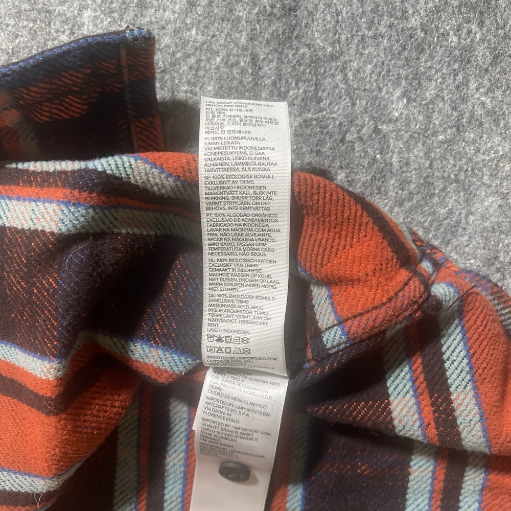 Cotopaxi Men's Small Heavyweight Organic Cotton Flannel Shirt Blue/Red Plaid - Picture 9 of 12
